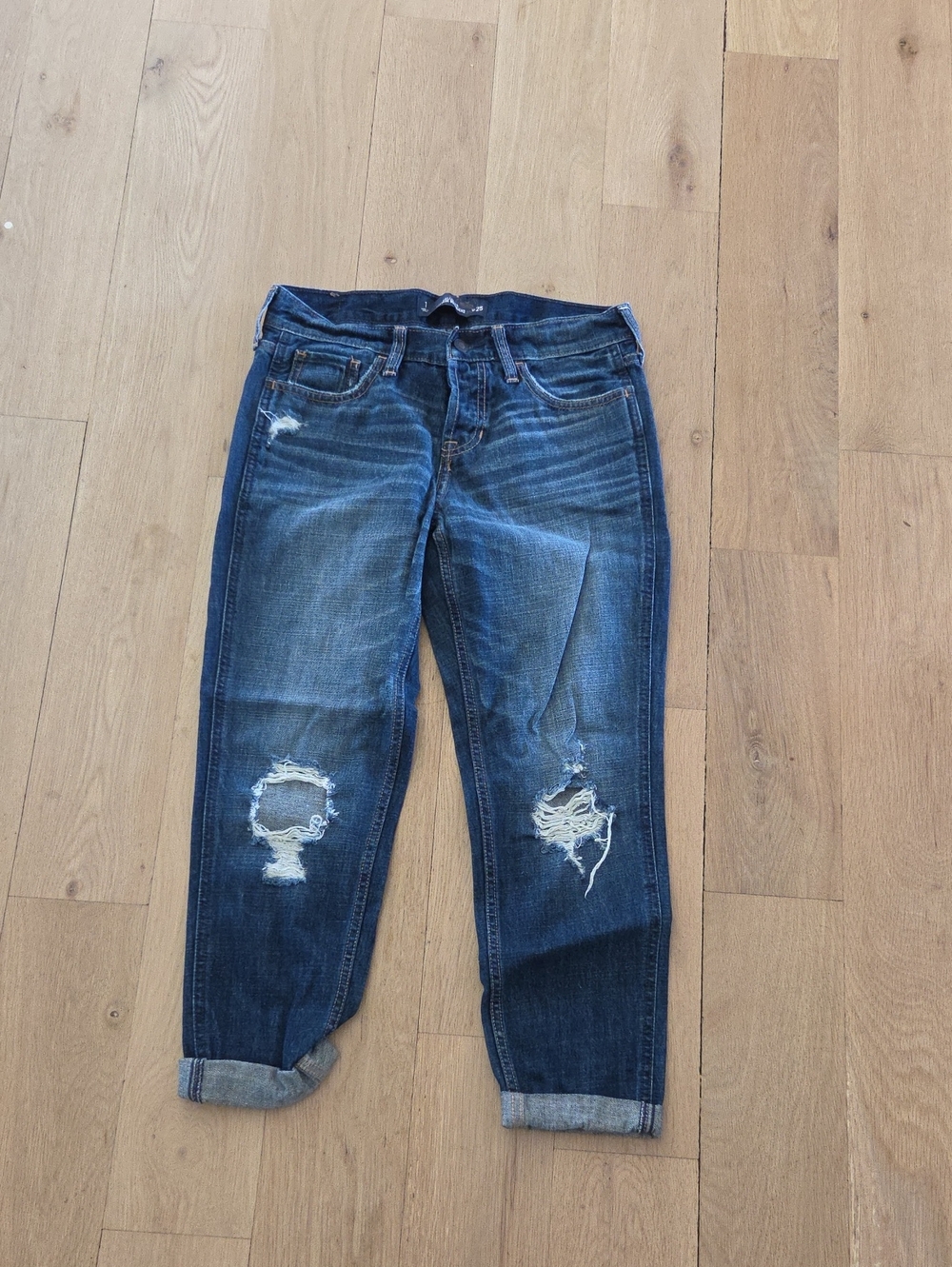 Hollister Cropped Ripped Dark Blue Boyfriend Jeans